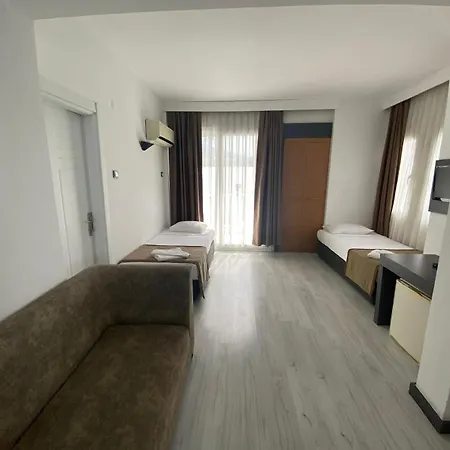 Palmira Hotel 3*