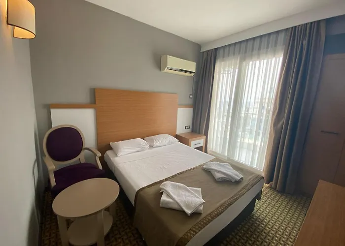 Palmira Otel Kuşadası